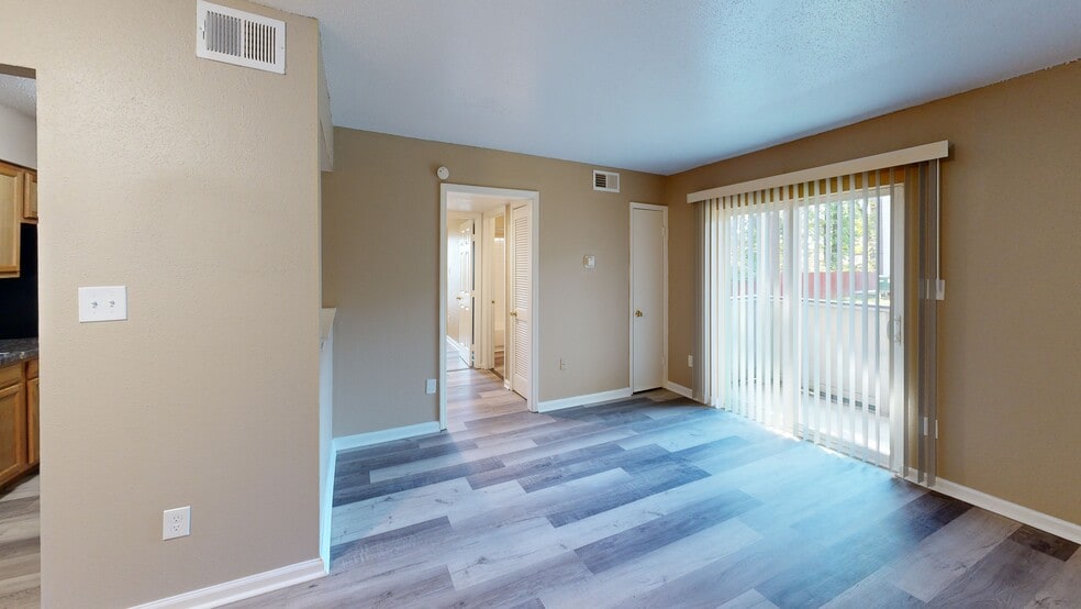 Primary Photo Of 4168 The Place St, Memphis Apartments For Sale