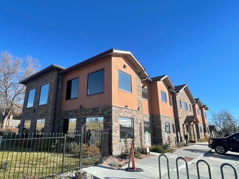 Primary Photo Of 1038 Union Blvd, Lakewood Medical For Sale