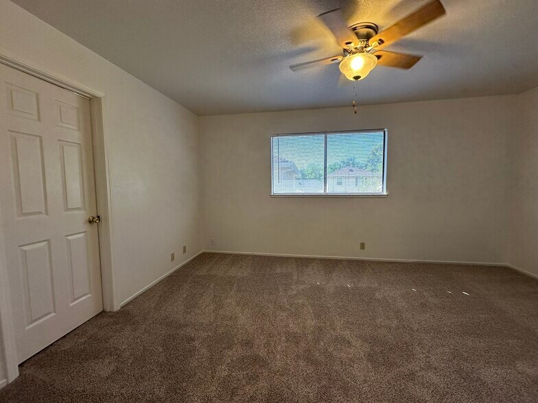 More Photos Of 3337 La Canada Dr, Cameron Park Apartments For Sale