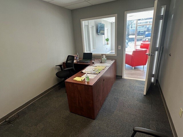 More Photos Of 1537 Bridge St, New Cumberland Auto Dealership For Sale