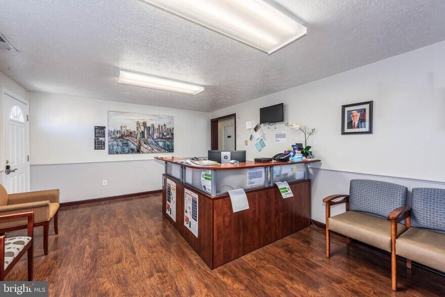 More Photos Of 4155 Glen Park Rd, Nottingham Office For Sale