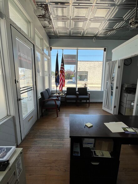 More Photos Of 2001 Park St, Atlantic Beach Storefront Retail Residential For Sale