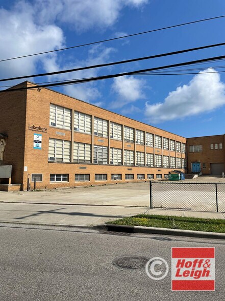 Primary Photo Of 18025 Marcella Rd, Cleveland Schools For Lease