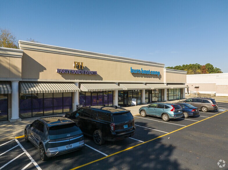 More Photos Of 1000 Carmia Way, Richmond Unknown For Lease