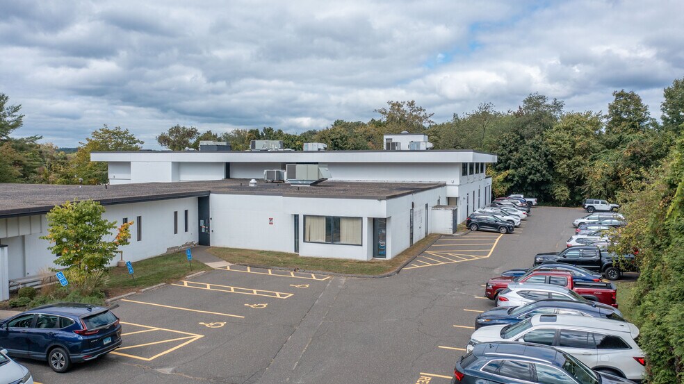 More Photos Of 16 Stony Hill Rd, Bethel Light Manufacturing For Lease