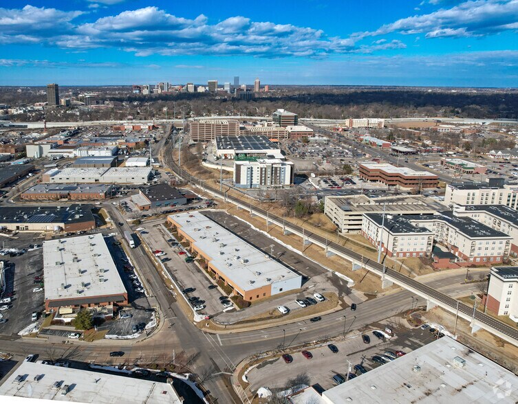 More Photos Of 1232-1254 Hanley Industrial Ct, Brentwood Flex For Lease