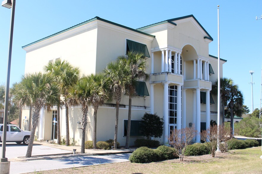 More Photos Of 16901 panama city beach Pky, Panama City Beach Medical For Sale