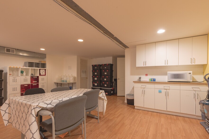 More Photos Of 1532 W Fullerton Ave, Chicago Storefront Retail Residential For Sale