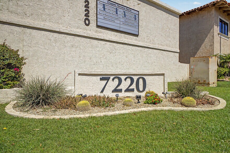 More Photos Of 7220 N 16th St, Phoenix Office For Sale