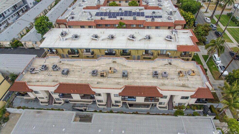 More Photos Of 427 Lincoln Ave, Glendale Apartments For Sale