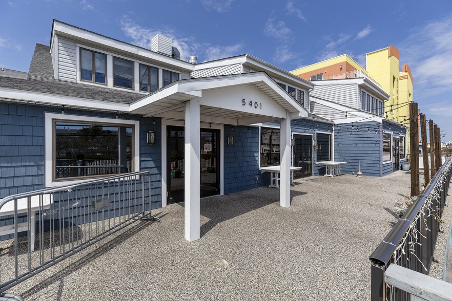 More Photos Of 5401 Coastal Hwy, Ocean City Restaurant For Sale