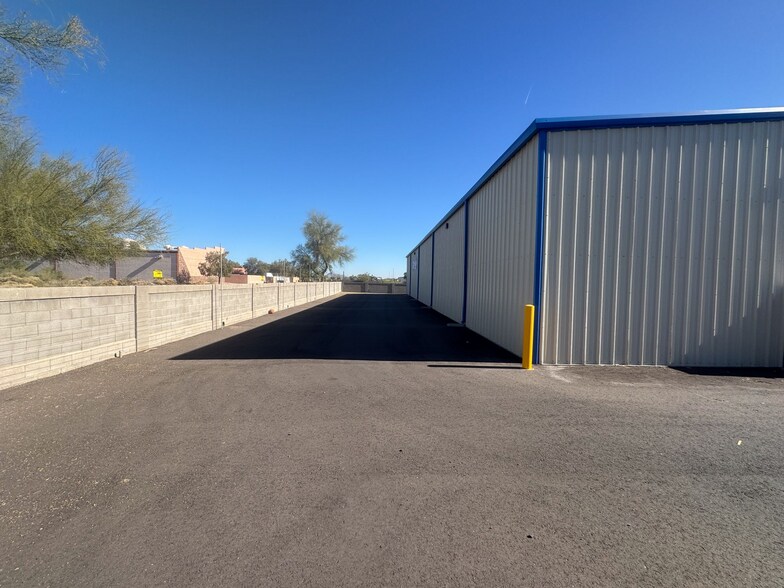 More Photos Of 3042 N Rockwell Ave, Casa Grande Manufacturing For Lease