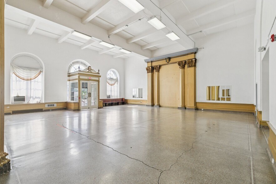 More Photos Of 51 E 9th St, Chester Lodge Meeting Hall For Sale