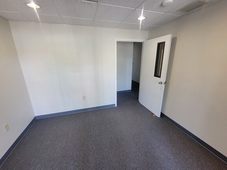 More Photos Of 37 Mill Creek, East Stroudsburg Office For Lease