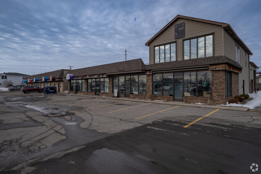More Photos Of 2300 George Urban Blvd, Depew Freestanding For Lease