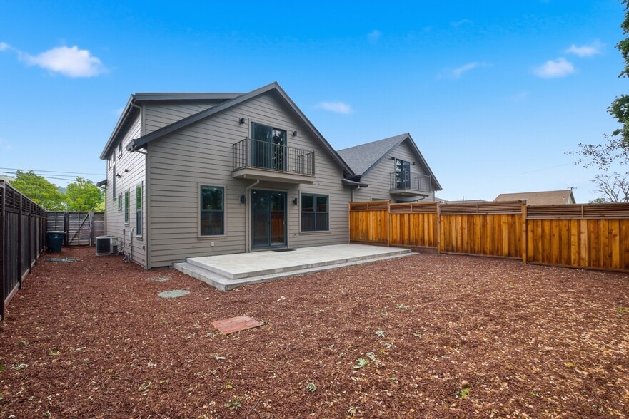 More Photos Of 47-49 Ursuline Rd, Santa Rosa Apartments For Sale