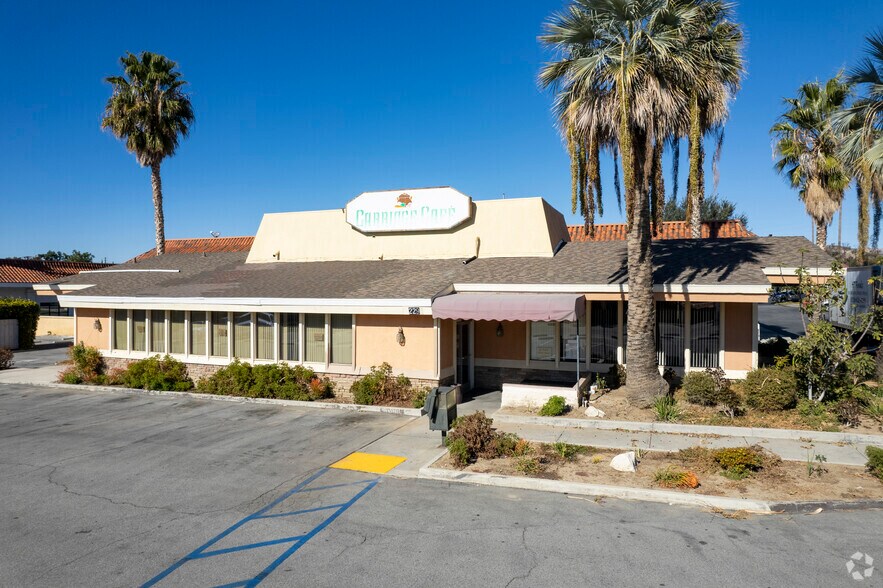 More Photos Of 2267 Tapo St, Simi Valley Unknown For Lease
