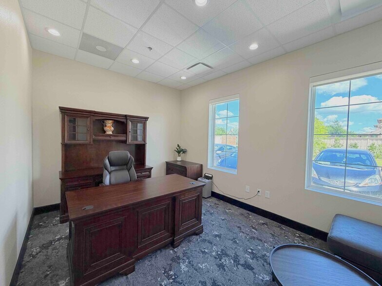 More Photos Of 2797 S Stonebridge Dr, McKinney Medical For Sale