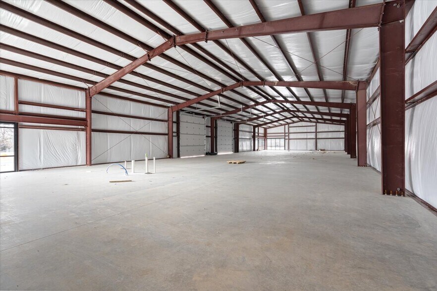 More Photos Of 15419 US Highway 62, Garfield Unknown For Lease