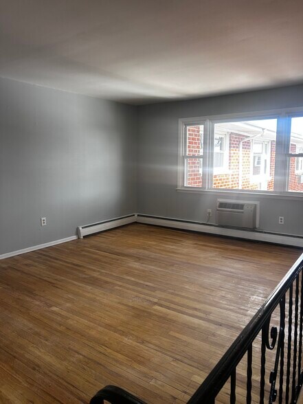 More Photos Of 407 Brick Blvd, Brick Apartments For Sale