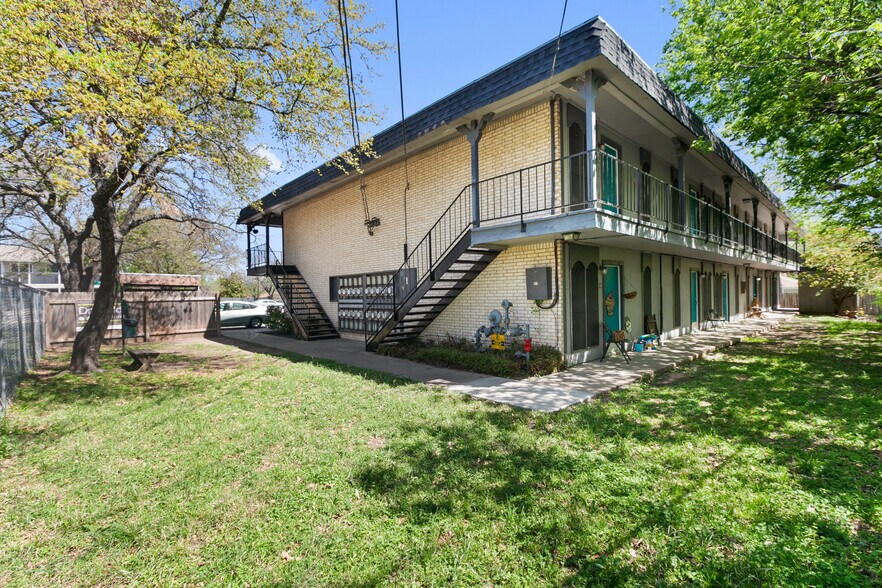 More Photos Of , Austin Multifamily For Sale
