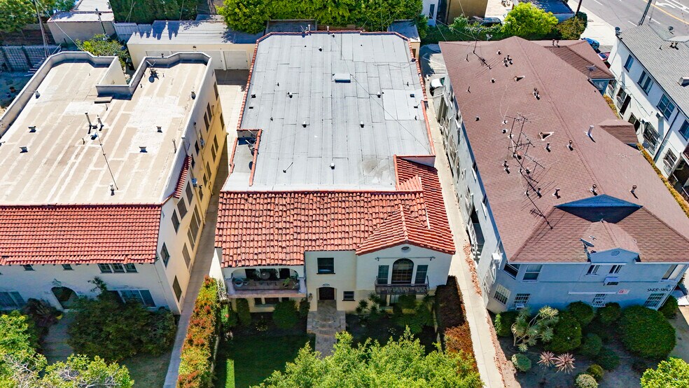More Photos Of 942 S Mansfield Ave, Los Angeles Apartments For Sale