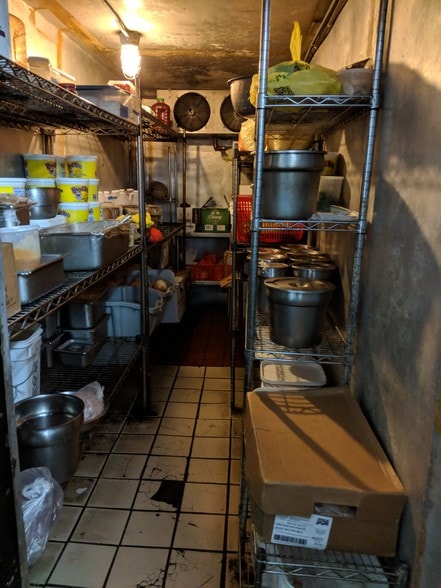 More Photos Of 95 2nd Ave, New York Apartments For Lease