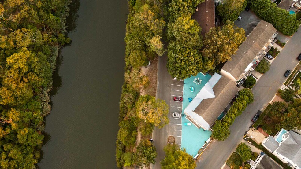 More Photos Of 34 6th St, Rehoboth Beach Hospitality For Sale