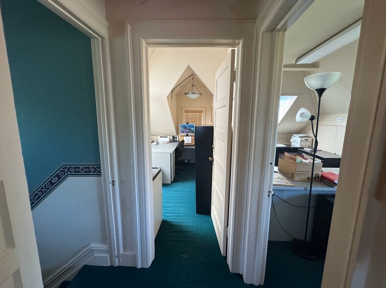 More Photos Of 62 Bowman Ave, Rye Town Office For Lease