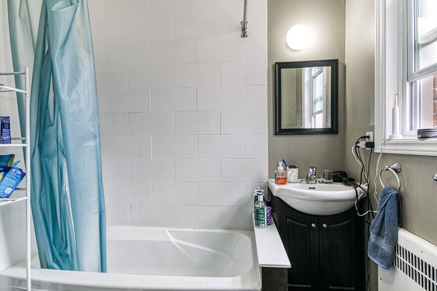 More Photos Of 99 Douglas St, Sudbury Apartments For Sale