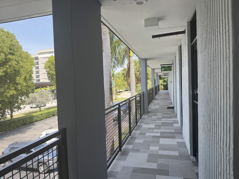 More Photos Of 3901 NW 79th Ave, Doral Medical For Lease