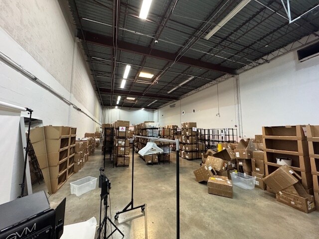 More Photos Of 3001-3017 Greene St, Hollywood Showroom For Lease