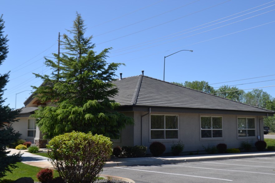 More Photos Of 7735 W Riverside Dr, Garden City Office For Lease