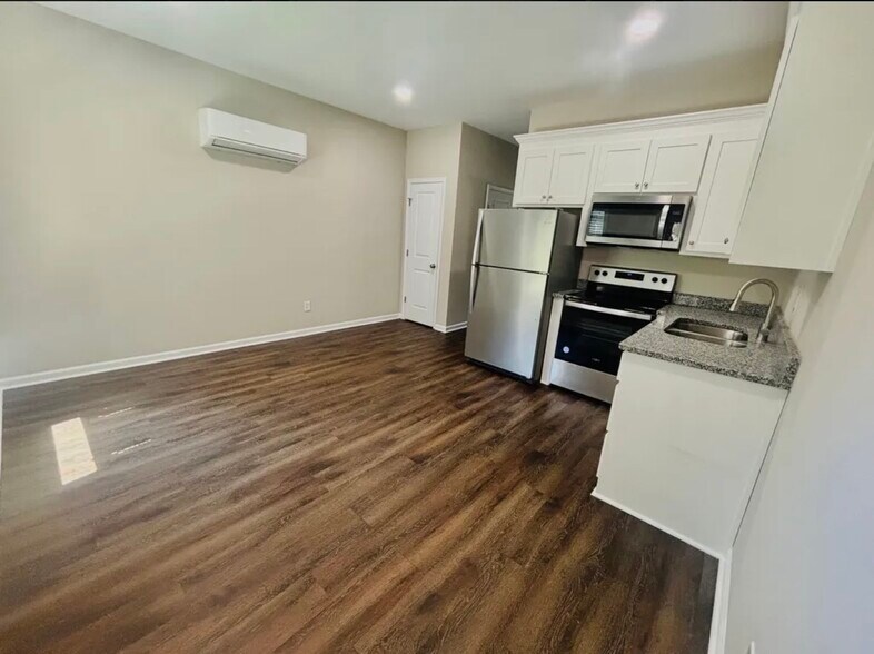 More Photos Of 122 Lisa Ct, Dothan Apartments For Sale