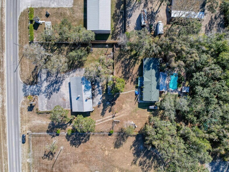 More Photos Of 15525 Shady Hills Rd, Spring Hill Restaurant For Sale