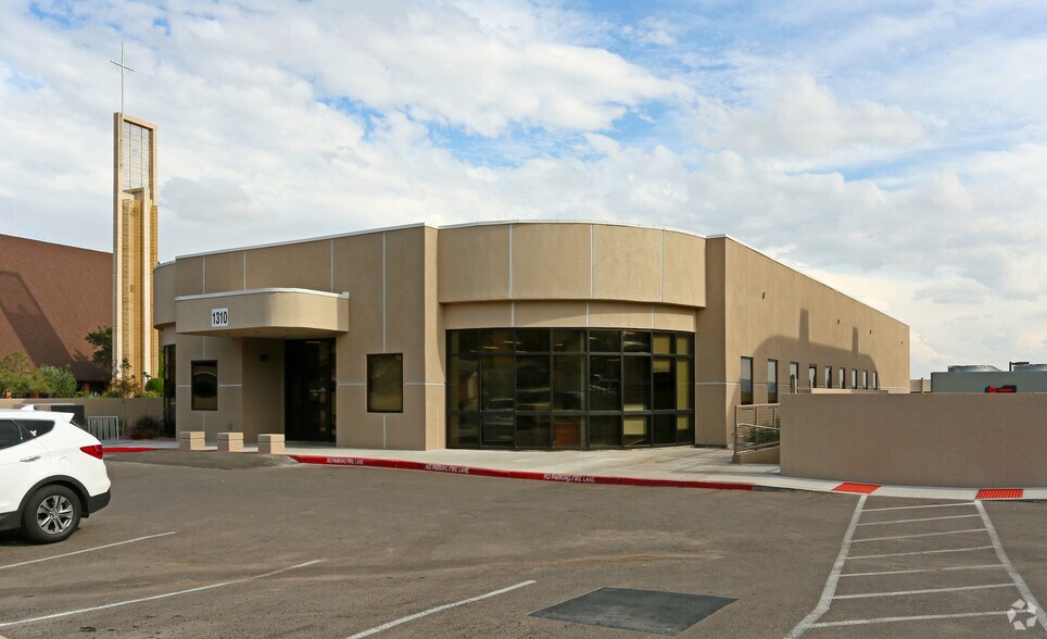 More Photos Of 1310 Murchison Dr, El Paso Medical For Sale