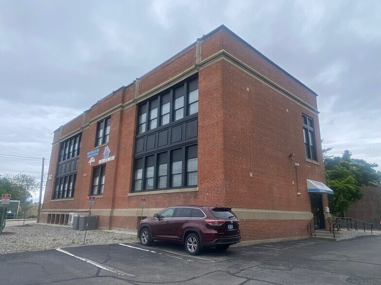 More Photos Of 422 Post Rd, Warwick Medical For Lease