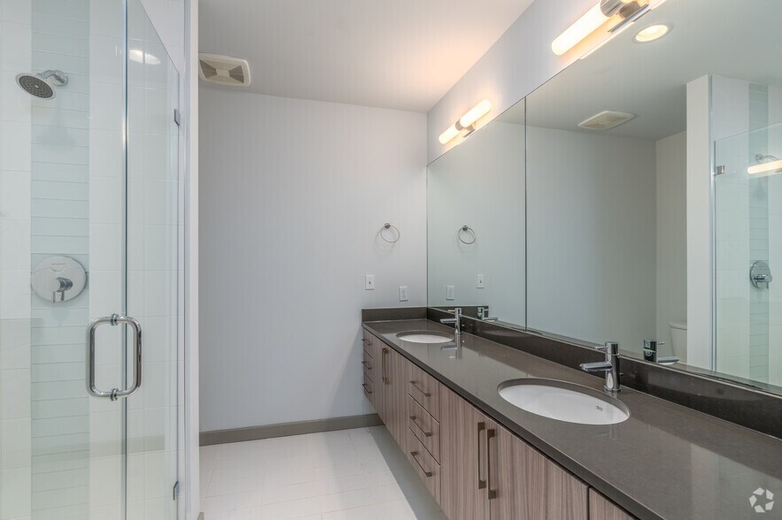 More Photos Of 1112-1128 Chestnut St, Philadelphia Apartments For Lease