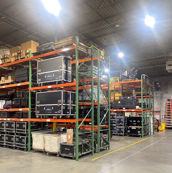 More Photos Of 1349 Old 41 Hwy NW, Marietta Warehouse For Lease