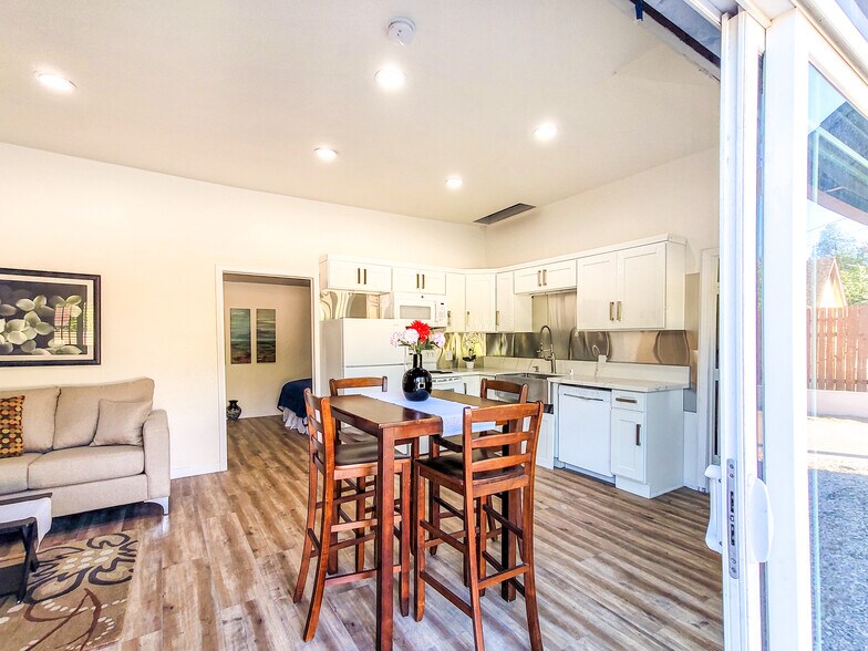 More Photos Of 6937 Perris Hill Park Rd, San Bernardino Industrial For Sale