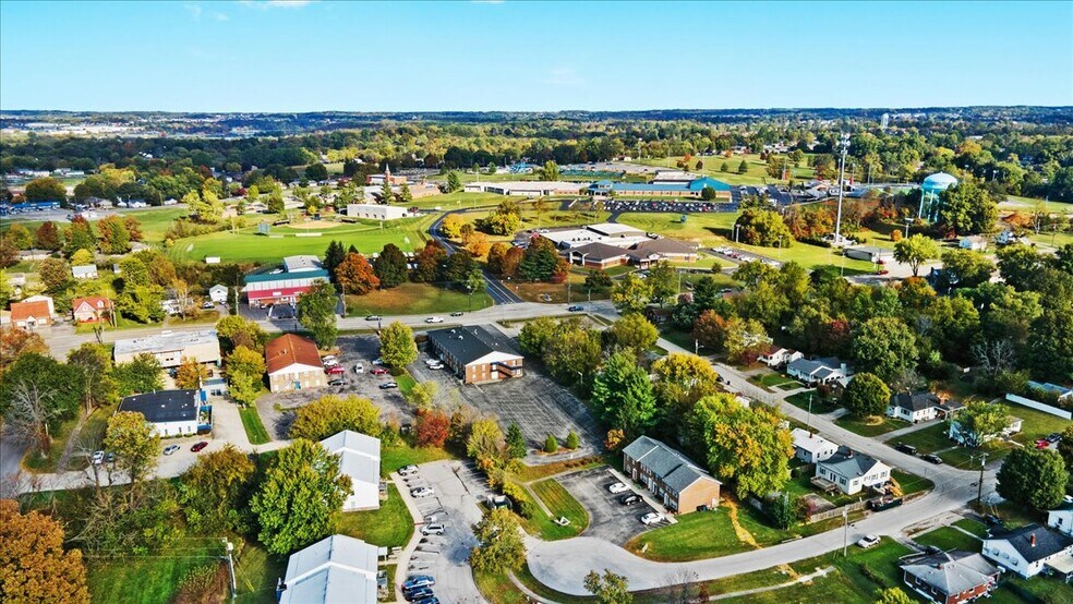 More Photos Of 617 Mulberry St, Elizabethtown Office For Sale