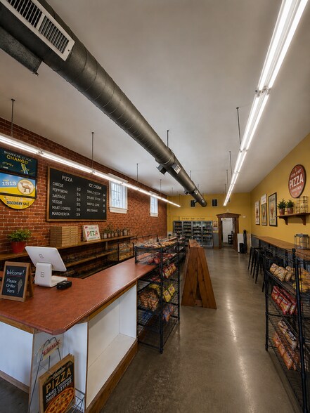 More Photos Of 6943 Monroe, Stockwell Convenience Store For Sale