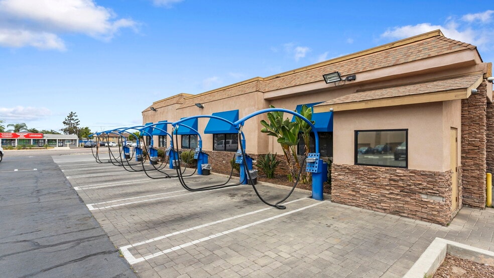 More Photos Of 1437 E Main St, El Cajon Carwash For Sale
