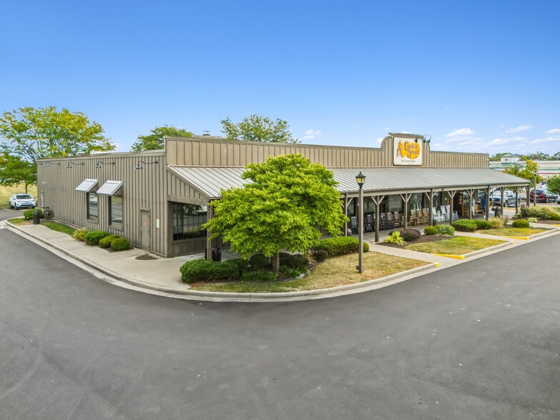 More Photos Of 615 Ring Rd, Harrison Restaurant For Sale