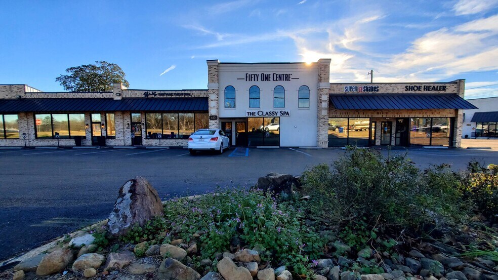 Primary Photo Of 610 Highway 51, Ridgeland Storefront For Lease