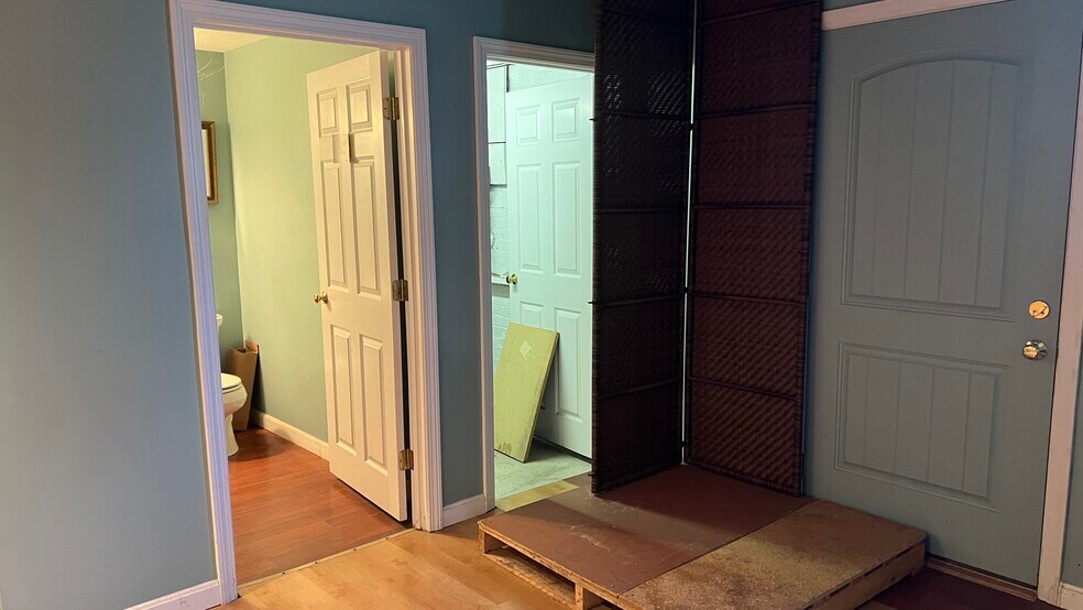 More Photos Of 429 Shore Rd, Bourne Industrial For Sale