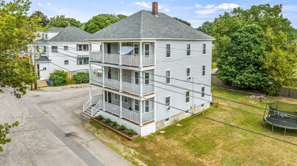 More Photos Of 51 Tanguay St, Sanford Apartments For Sale