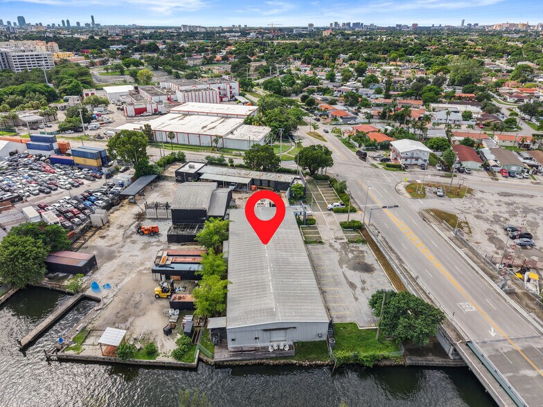 More Photos Of 3075 NW South River Dr, Miami Storefront Retail Office For Lease