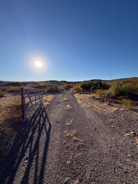 More Photos Of 1800 Cibolo Creek Dr, Shafter Land For Sale