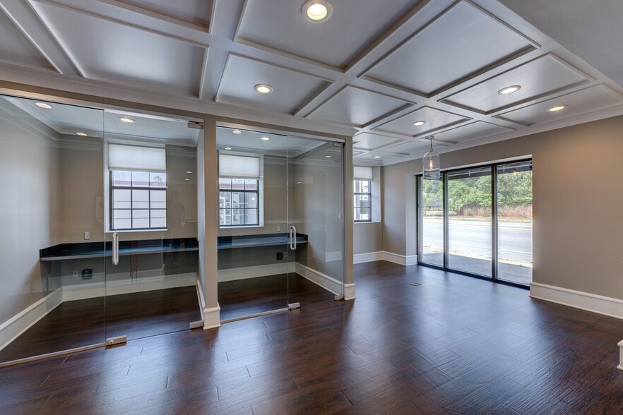 More Photos Of 1608 Taylor St, Columbia Freestanding For Lease